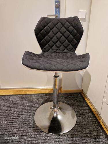 Барный стул (фото #1)