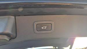Jaguar xf (10 фото из 10)