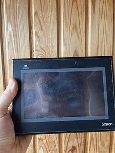 Omron HMI NB7W (3 foto / 3)