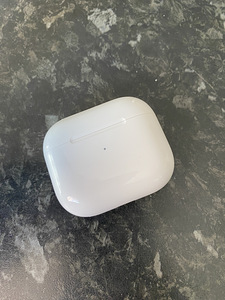 AirPods 3 kõrvaklapid (5 foto / 9)