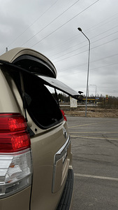Land Cruiser 60th-anniversary (5 foto / 10)