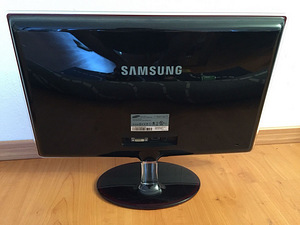 Samsung P2470h (2 foto / 2)