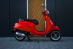 2018 Piaggio Vespa Primavera 50cc (6 foto / 10)