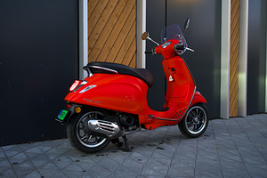 2018 Piaggio Vespa Primavera 50cc (8 foto / 10)