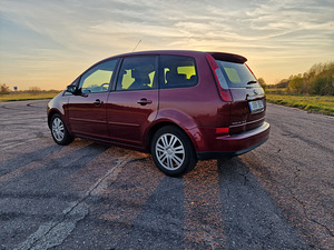 Ford Focus C-Max 1.6 80kW (3 foto / 11)
