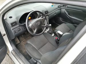 Skoda Octavia 2.2 130kW (8 foto / 12)