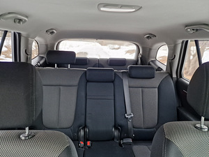 Hyundai Santa Fe 2.7 V6 139 kW 7-kohaline nelikvedu (11 foto / 15)