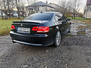 Alcantara salong ja distantsihoidev püsikiirusehoidja (7 foto / 12)
