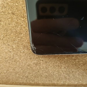 Samsung Galaxy S10 dual sim (128GB / 8GB RAM) - Töökordne (5 foto / 10)