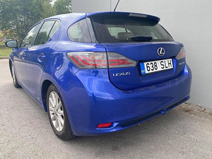 Аренда авто (2 фото из 2)