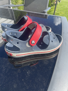 Crocs J2 (1 foto / 2)
