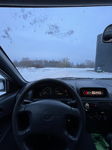 Toyota Corolla 1.3 63kw (6 foto / 7)