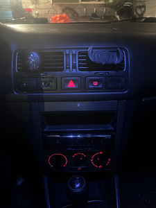 VOLKSWAGEN BORA (2 foto / 10)