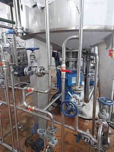 Paigaldame metallkonstruktsioone, torustikke jne. (2 foto / 4)