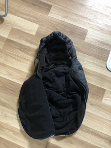 Cybex Aton Q platinum turvahäll + isofix (7 foto / 8)