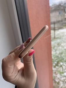 iPhone 8 64GB Rose Gold (4 foto / 10)