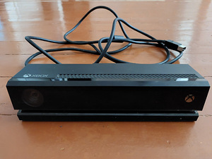 Датчик Kinect для Xbox One (3 фото из 5)