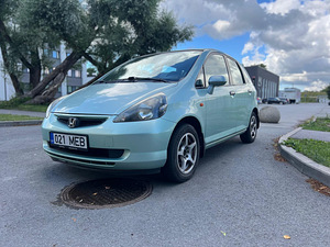 Продам Honda jazz (1 фото из 8)