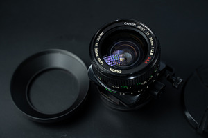 CANON 35MM F/2.8 S.S.C. SSC TILT-SHIFT EF mount (2 foto / 7)