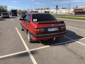 Volkswagen Passat B3 1.8 66Kw (4 foto / 14)