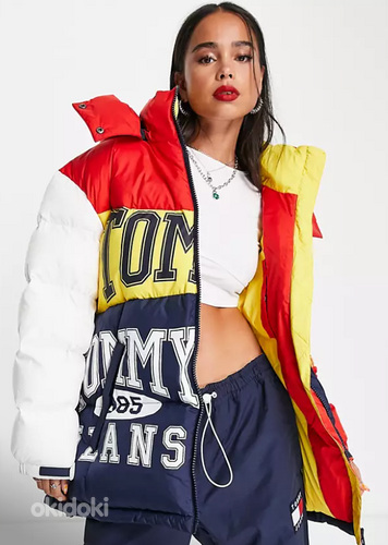 Tommy Jeans x ASOS exclusive oversized puffer jacket (foto #1)
