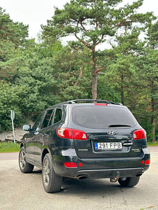 Hyundai SantaFe 2.2 114 kW (3 foto / 9)