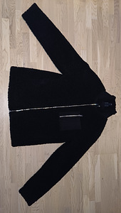 Bershka jope (M) (1 foto / 3)