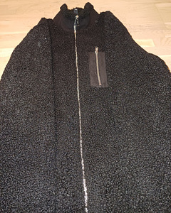 Bershka jope (M) (3 foto / 3)