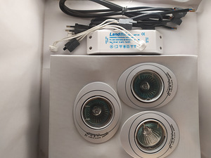 Kohtvalgusti 12V 3x20W Landlite Valge (3 foto / 4)