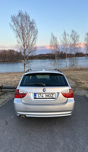 BMW 320D E91 120kw (3 фото из 14)