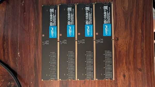 Оперативная память Crucial CT2K32G48C40U5 64 ГБ (2x32 ГБ)