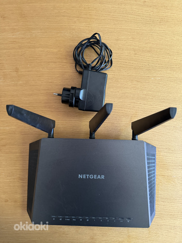 Маршрутизатор Netgear Nighthawk AC1900 WiFi (R7000) (фото #1)