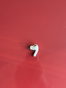Apple AirPod 1st Gen Parempoolne Kõrvaklapp (1 foto / 2)