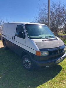 Volkswagen Transporter (8 foto / 9)