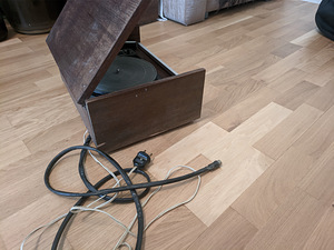 Plaadimängija Melodia (2 foto / 3)