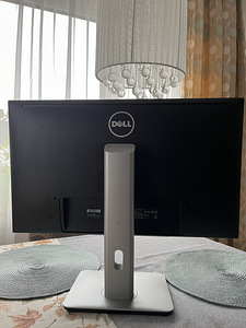Monitor Dell UltraSharp, 27 дюймов диагональ (3 фото из 6)