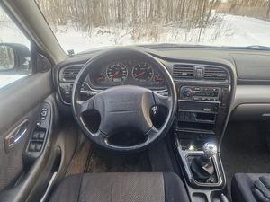 Subaru Legacy (10 фото из 10)