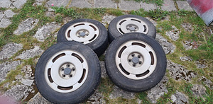 VOLKSWAGEN MULTIVAN 2.4D 57kW (14 foto / 14)