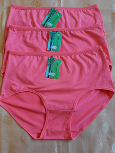 Uued! 3 paari pesupükse s. XL (1 foto / 3)