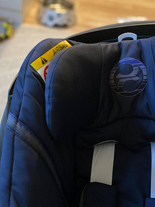 Cybex Aton 5 (Gold) Turvatool + Isofix (3 foto / 5)