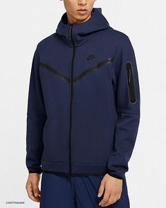 Tech fleece, фотографий больше чем 1 (2 фото из 3)