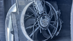 BMW E91 ventilaator (2 foto / 3)