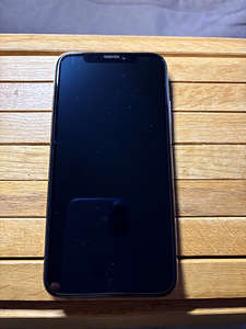 iPhone Xs 64Gb (2 фото из 3)