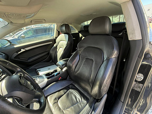 VAJAB TEGEMIST! Audi A5 S line Coupe 2008 2.7 Diesel 140kw (14 foto / 15)