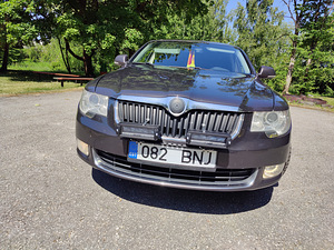 Skoda Superb 2008 (1 foto / 13)