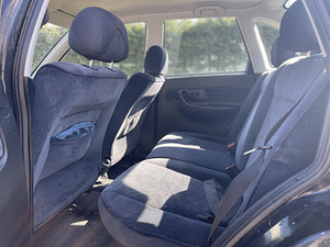 Seat Cordoba (7 foto / 7)
