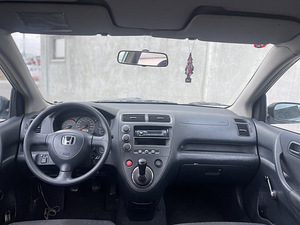 Honda Civic (12 foto / 14)