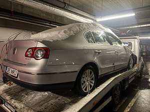 Volkswagen Passat (5 foto / 8)