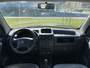 Citroen berlingo (7 фото из 9)