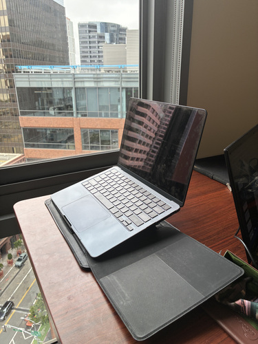 MacBook Air M2 13.6" Midnight 256GB + kehtiv garantii
